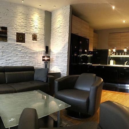 Lovely Apartment Белград Экстерьер фото
