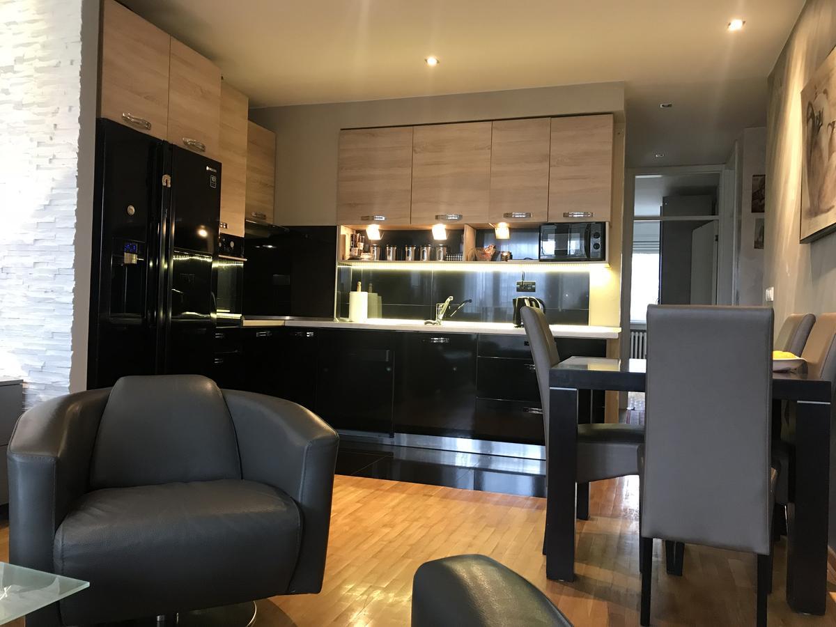 Lovely Apartment Белград Экстерьер фото